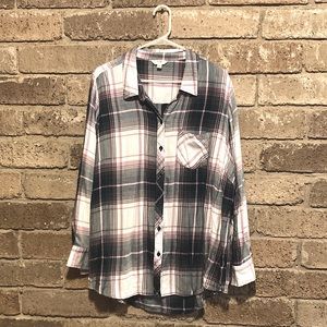 Women’s checkered flannel, soft and cozy